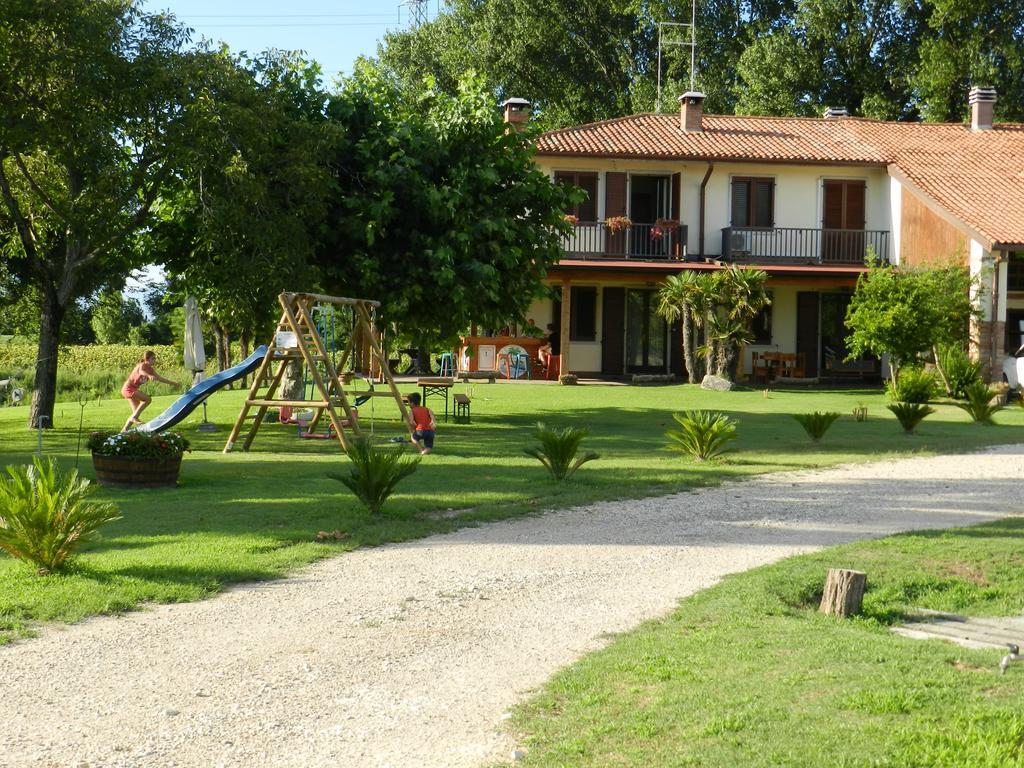 Agriturismo Zio Michele Hotel Isola Della Scala Luaran gambar